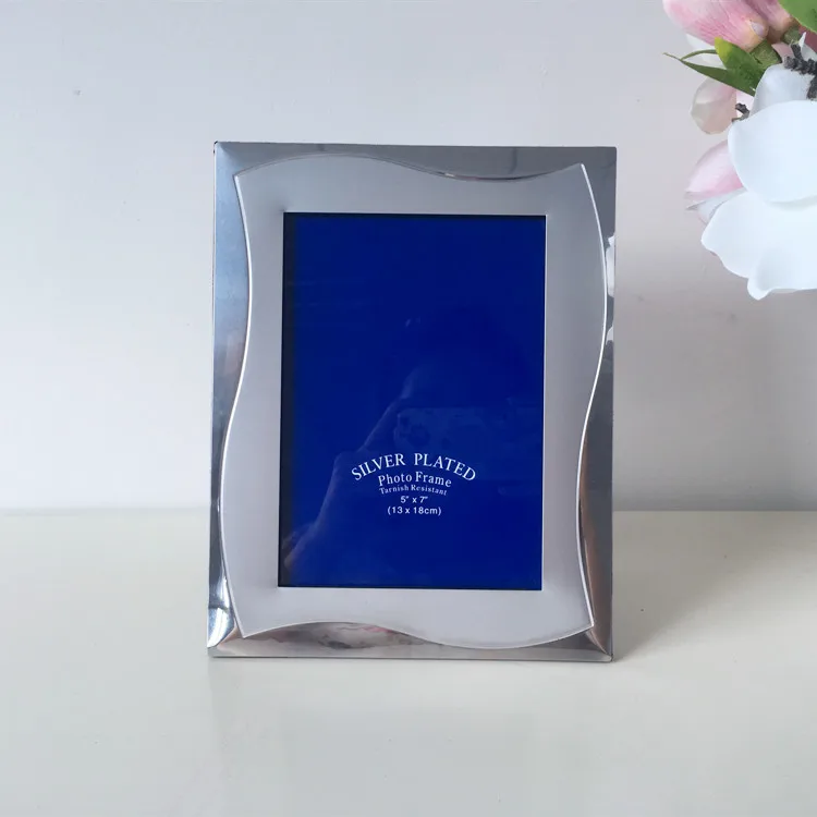 
6X8' Creative and distinctive metal aluminum photograph frame, set up family picture frames wall glass photo frames practical 