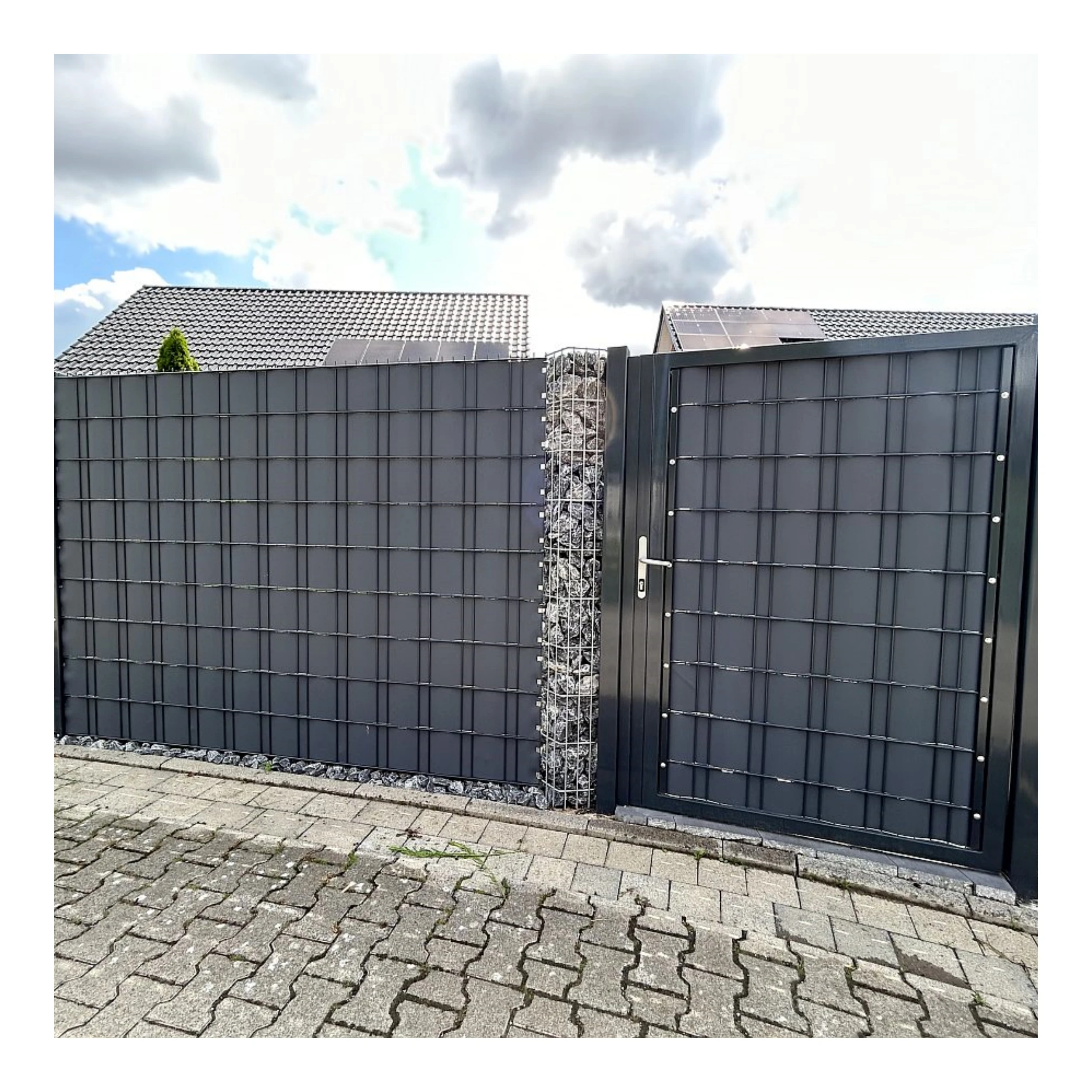 Antil-UV and Waterproof 19cm*35m +20 Clips Garden Screen PVC Privacy Fence Tape Strip Screen Roll for Garden Fence Protection