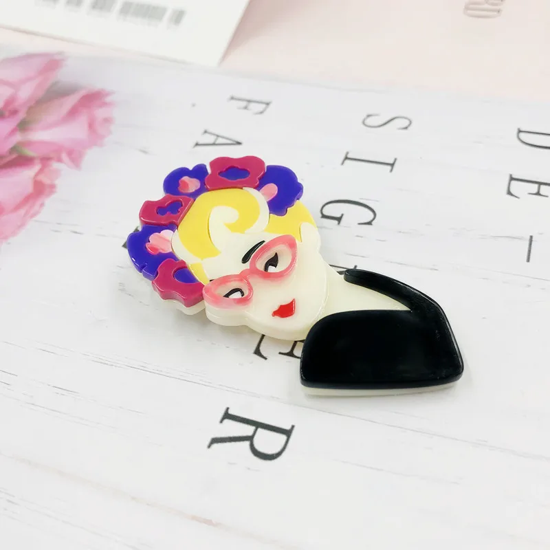 Japanese Korean Acrylic Flower Brooch Fashion Personalized Acrylic Boutonniere Foreign Trade Suit Boutonniere