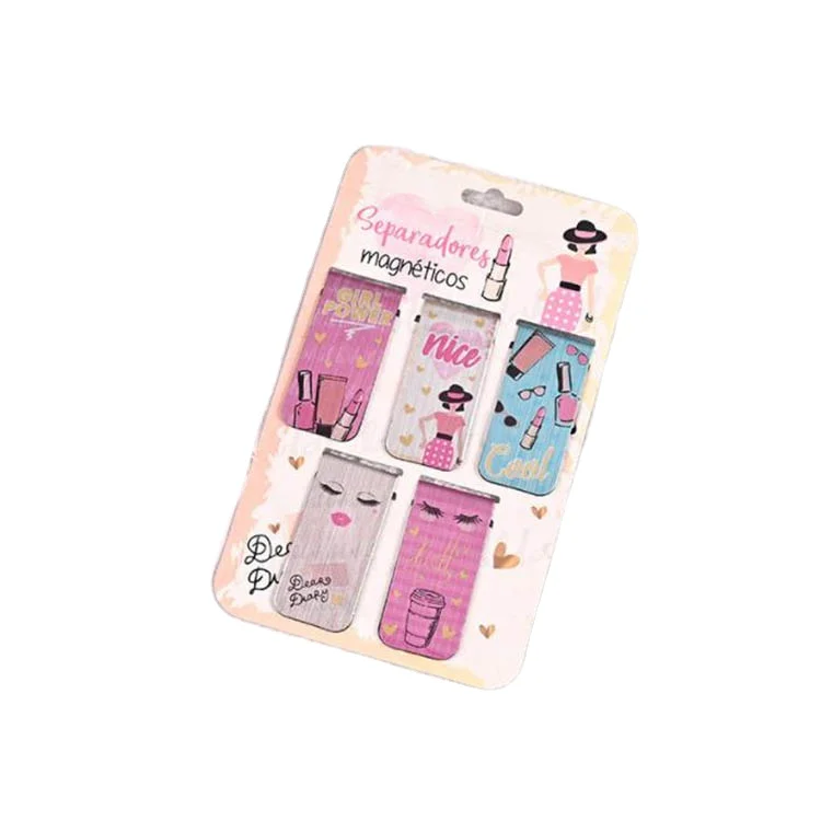 Novel fold magnetic paper bookmark is suitable for books and stationery