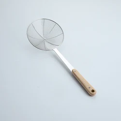 Hot sale noodle  strainer  wire skimmer strainer with wooden handle stainless steel strainer