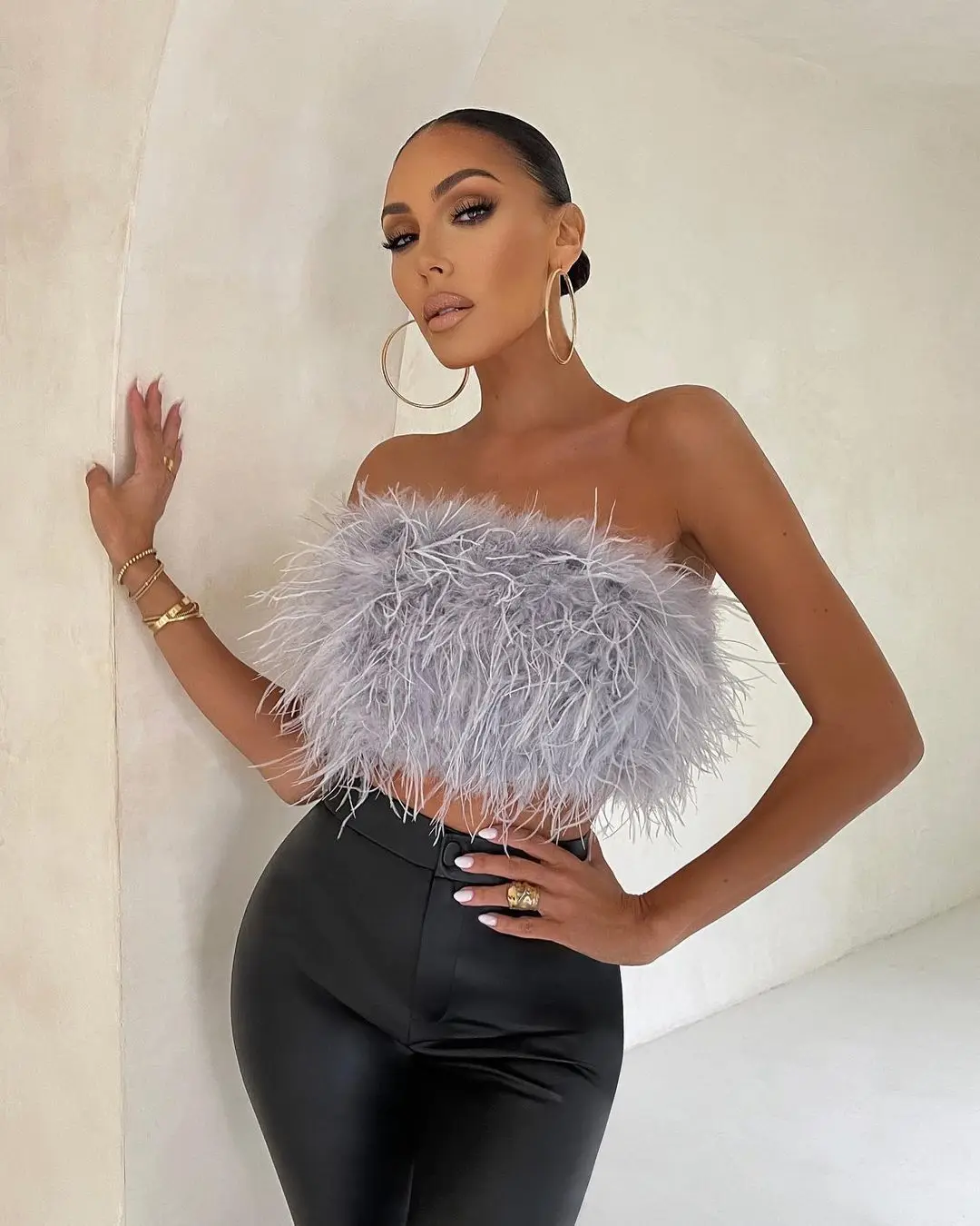 New Fashion Women Sexy Furry Tops Camis Women Casual Tank Tops Female Chic Sleeveless With Real Ostrich Feather Tunic Vest