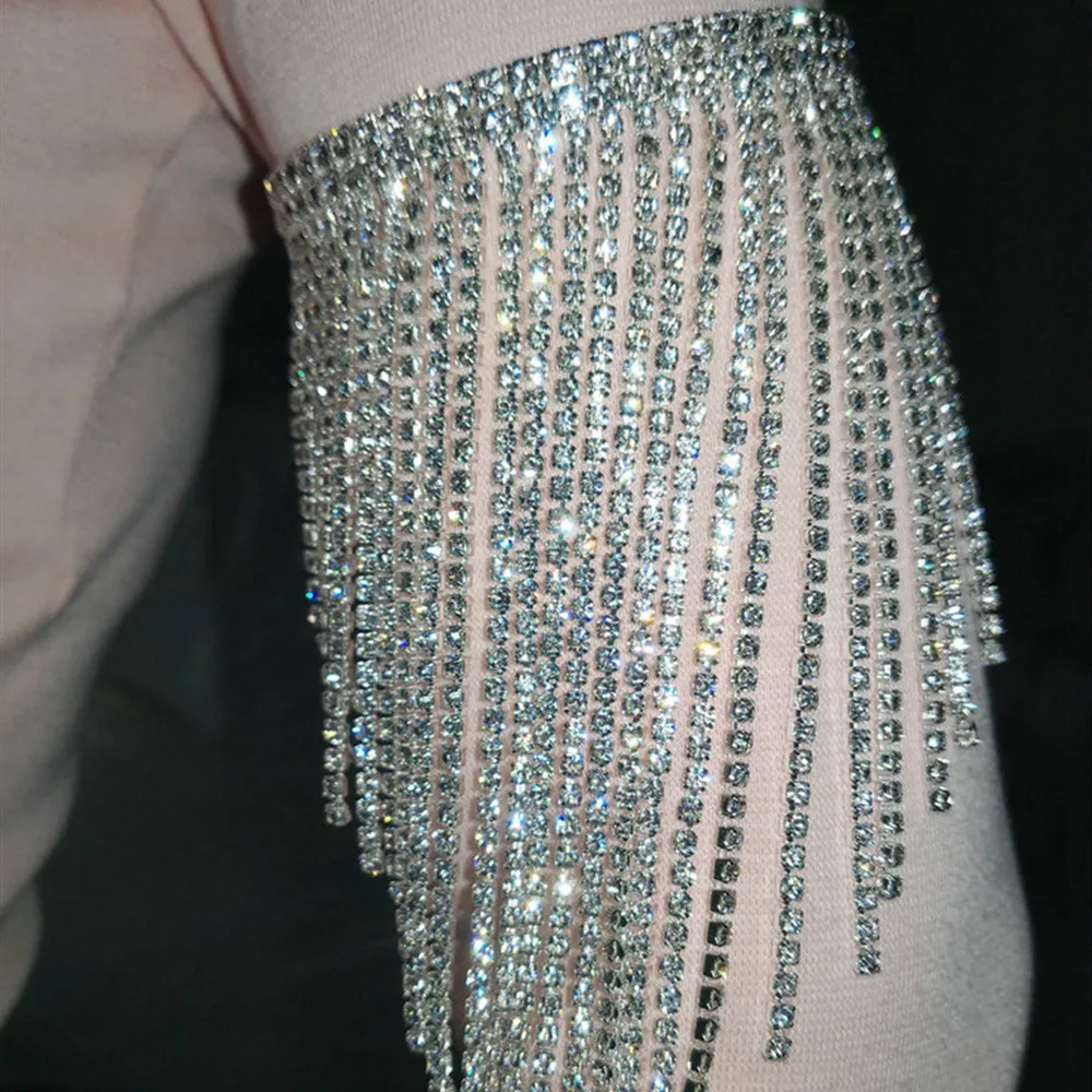  Luxury Colorful Rhinetone Long Tassel Arm Chain Armband Hand Jewelry for Women Nightclub Bling Crystal Wedding Bracelet