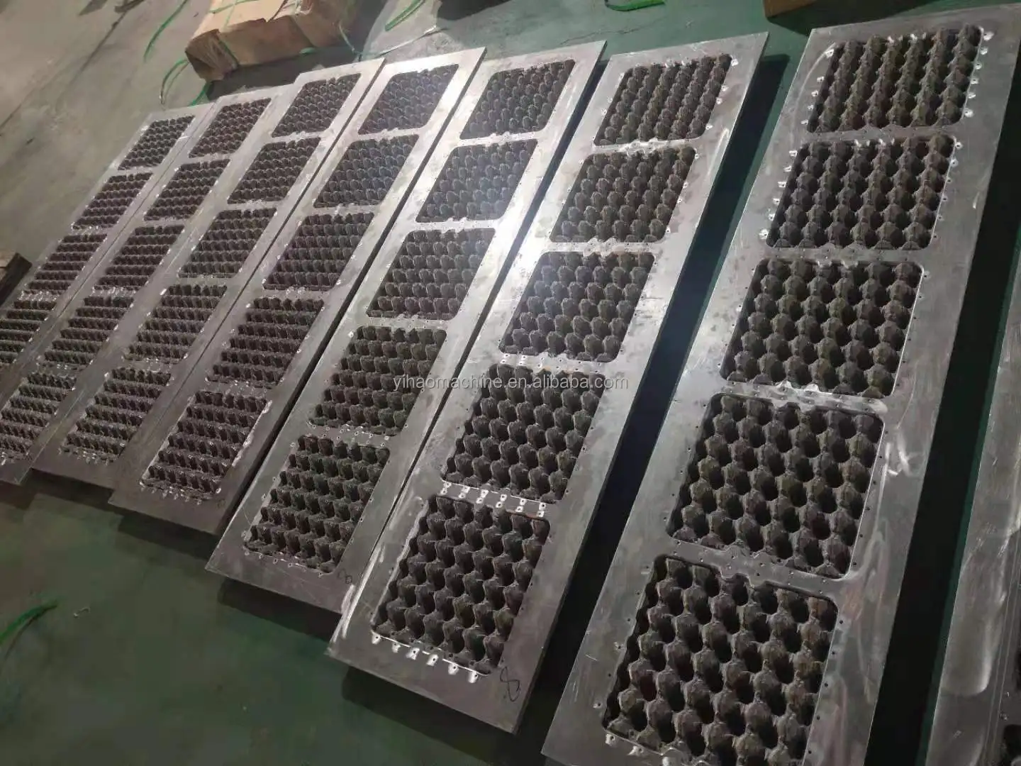Customized Making Egg Tray, Box Mold, Various Lining Packaging Mold Manufacturing