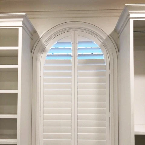 
Vintage Arch wooden customized colors interior windows plantation shutters 