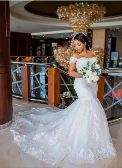 2022 Fashion Mermaid African Lace Appliqued Wedding Dress Boat Neck Off Shoulder Bridal Gown
