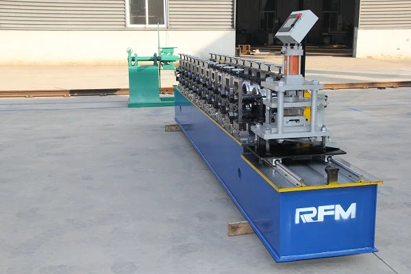 Galvanized steel roll shutter door roll forming machine rolling slats