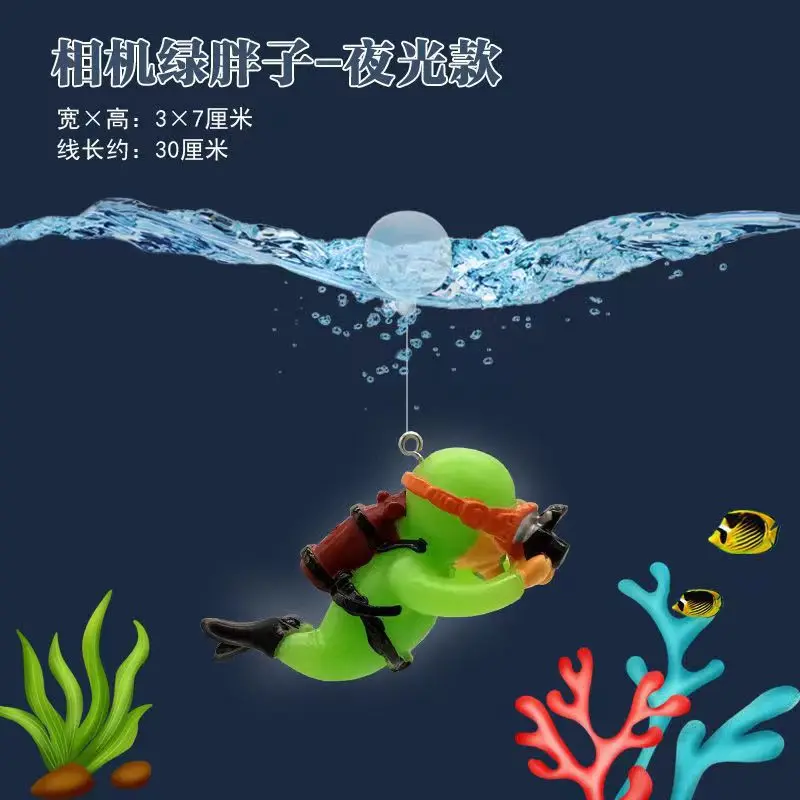 Hot Selling Aquarium Decoration  Resin Frogmen Shaped Floating Decoration for Fish Tank With Wholesale Price