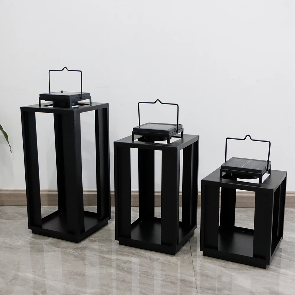 Outdoor Portable Solar Lantern Metal Waterproof Hanging Lantern Lamp Garden Camping Outdoor Lighting