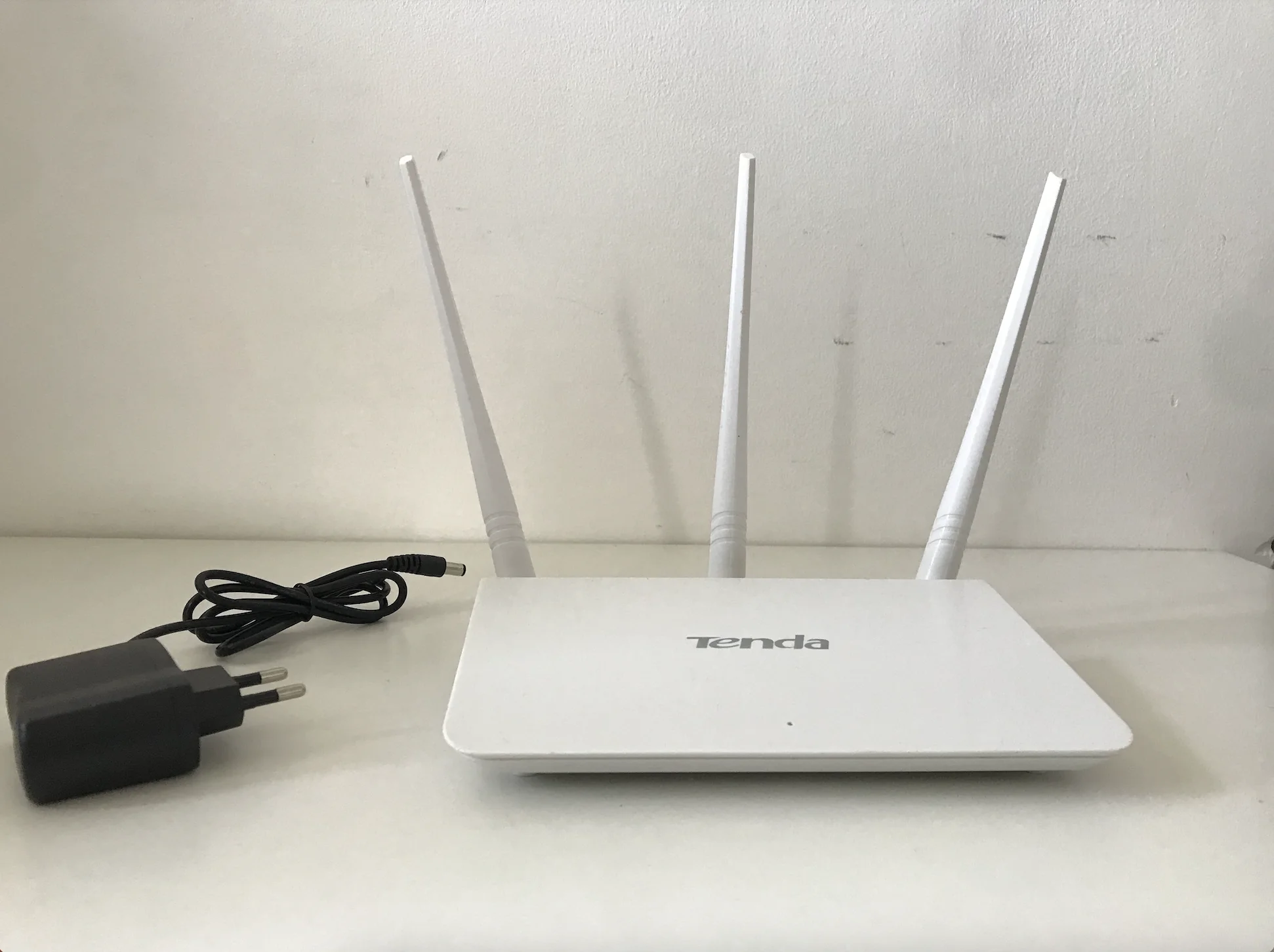 Tanda  a well-known brand of high-speed Wi-Fi  hot seller in 2021 The office Home wi-fi