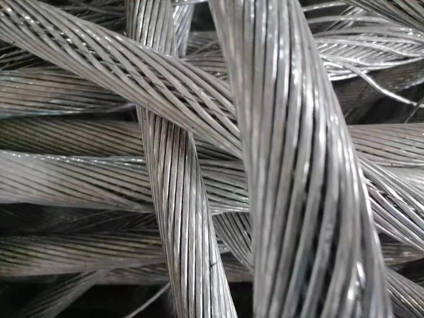 Aluminum 6063 scrap and Aluminum Wire Scrap 99.9% for sale