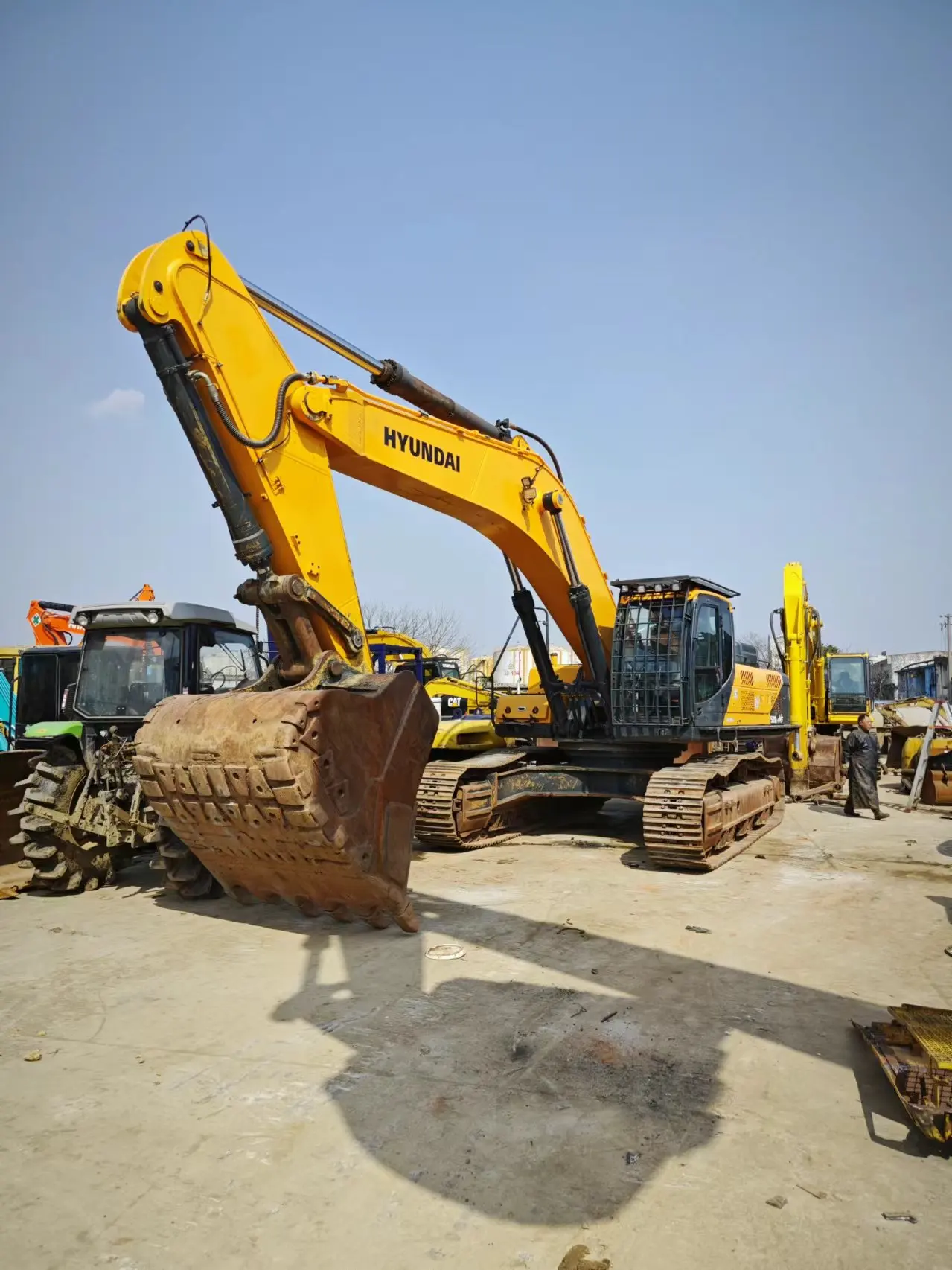 Hyundai R520L-9V5 Used/second-hand Hyundai R520 tracked Excavator Provided SECOND Hand EXCAVATOR Korea Engineering Construction