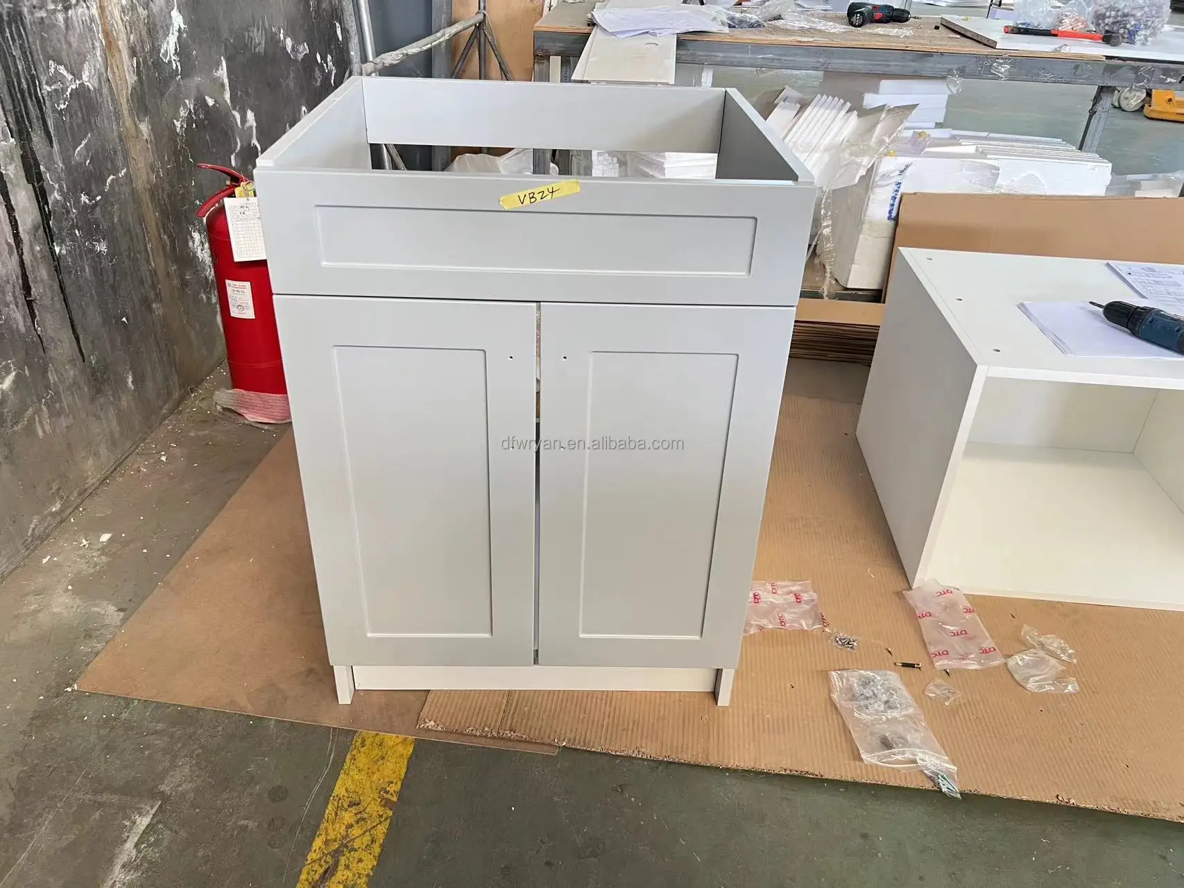 North America Canada USA Style White Bathroom Vanity Cabinets