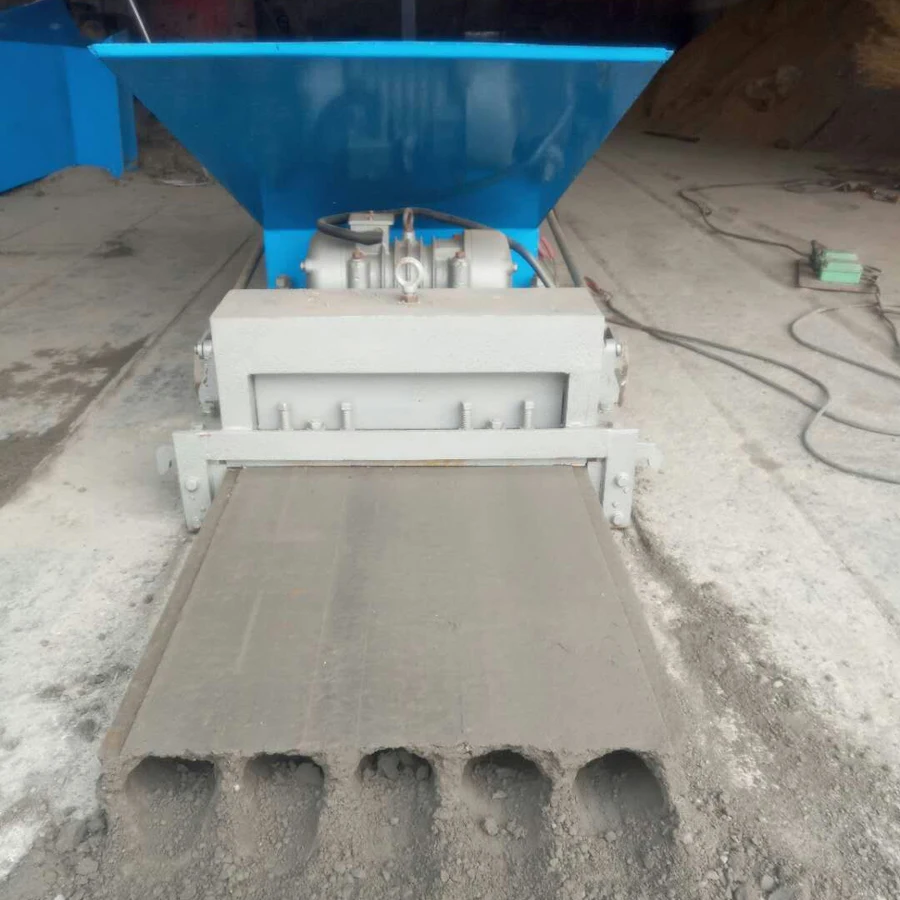 wall panel machine 3.jpg