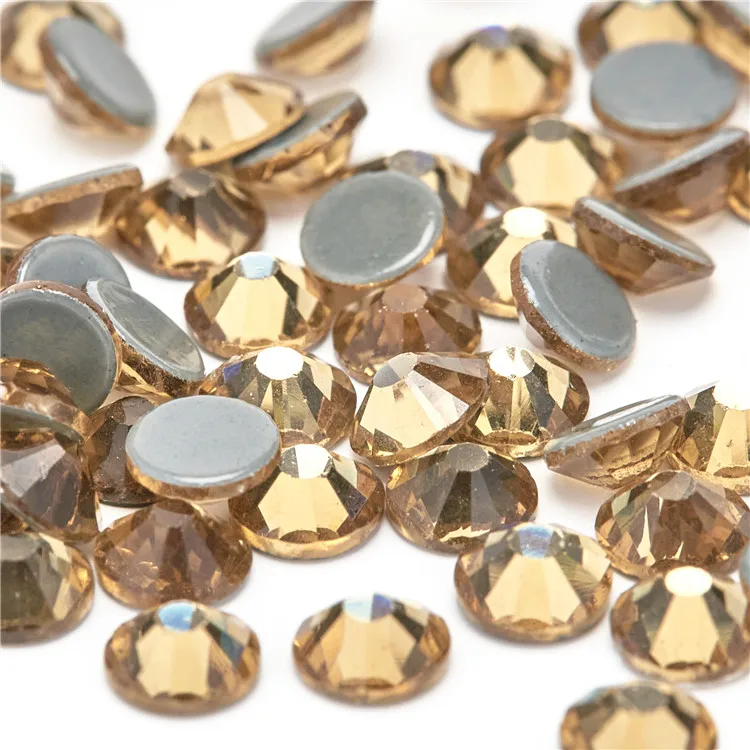 
Lt.Topaz ss8 Austrian Quality Rhinestones Flatback Hotfix On Shoes 