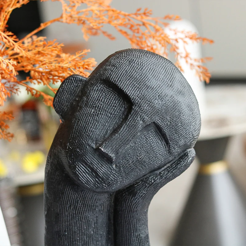 European Modern Art Figure Sculpture Objects Resin Crafts Decorations Home Ornaments