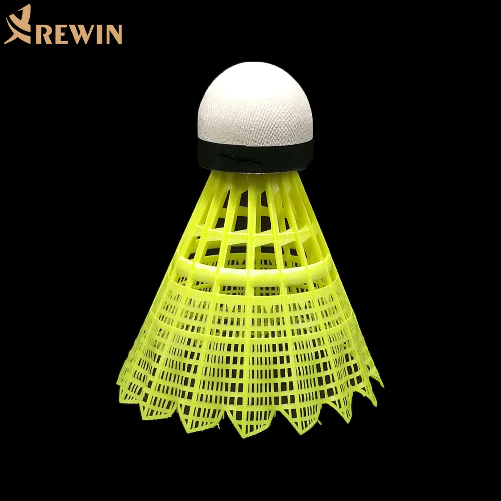 Высочайшее качество нейлоновый Волан с натуральной пробки M2000 для профессиональной подготовки