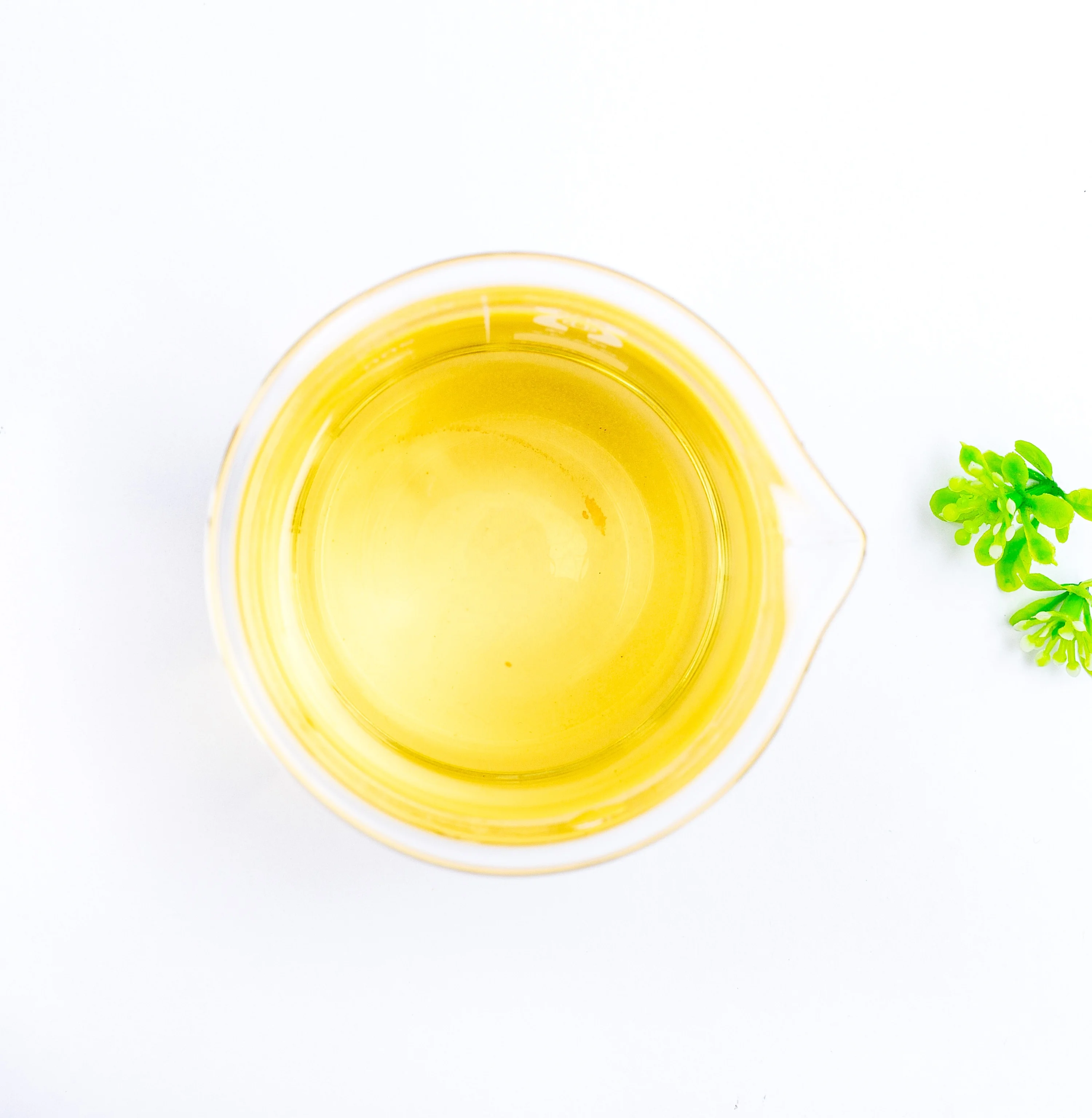 Small molecule chitosan oligosaccharide powder soluble organic fertilizer can prevent nematodes and prevent premature aging