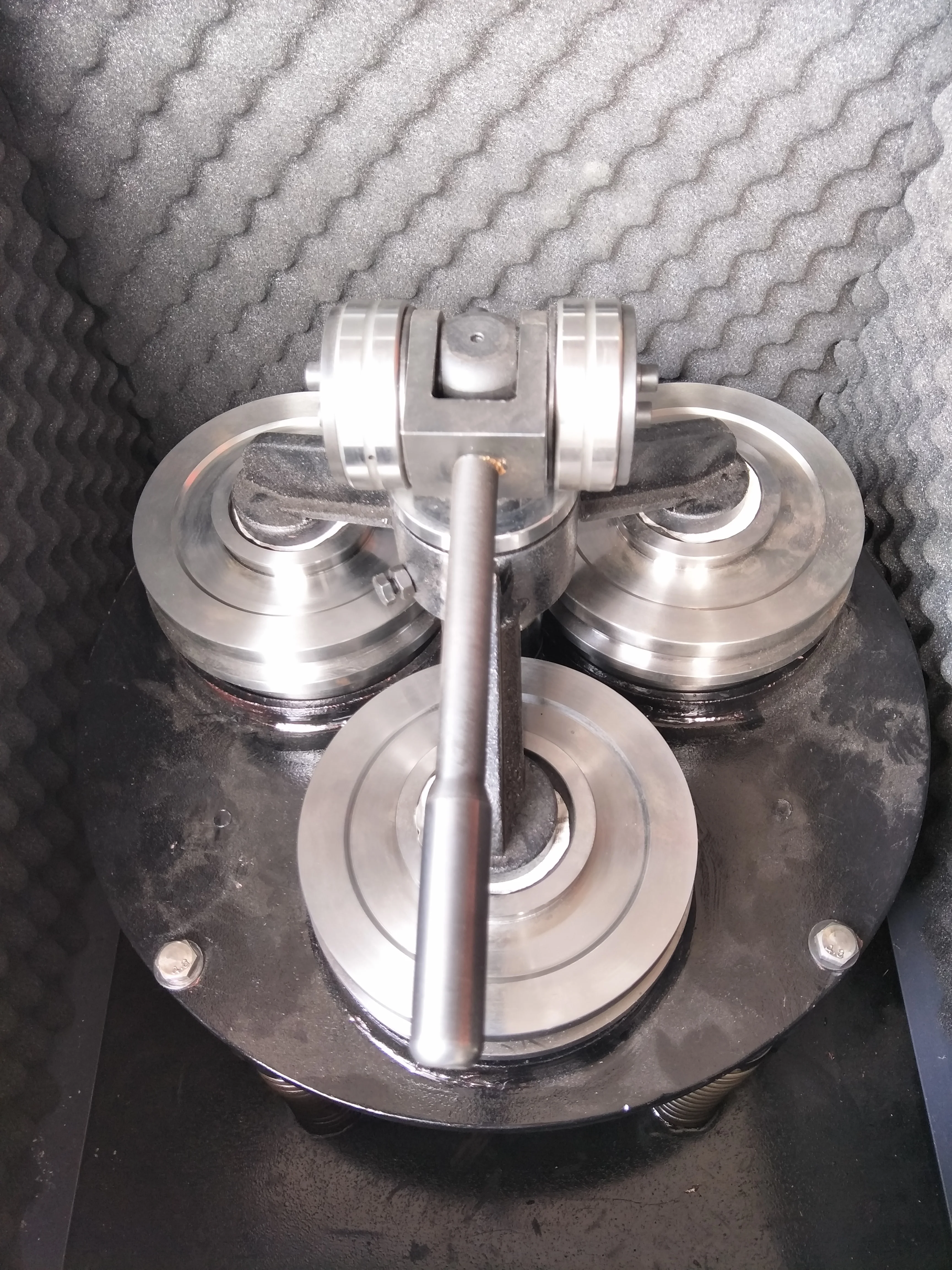 Multi-head mineral ore sample vibrating ring laboratory pulverizer mill for small amount sample