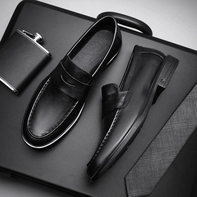 Hellosports Custom Fashion Mens Casual Shoes Cow Leather Upper Men Leather Shoes Slip-On Casual Height Increasing Shoes for Men