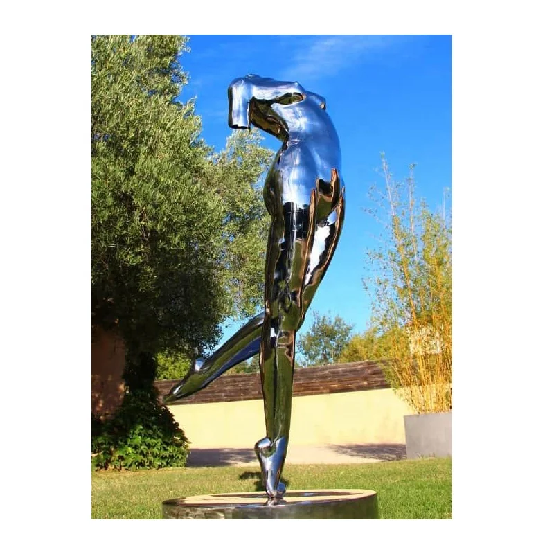 Современная Художественная наружная металлическая скульптура из нержавеющей стали телесного цвета для женщин