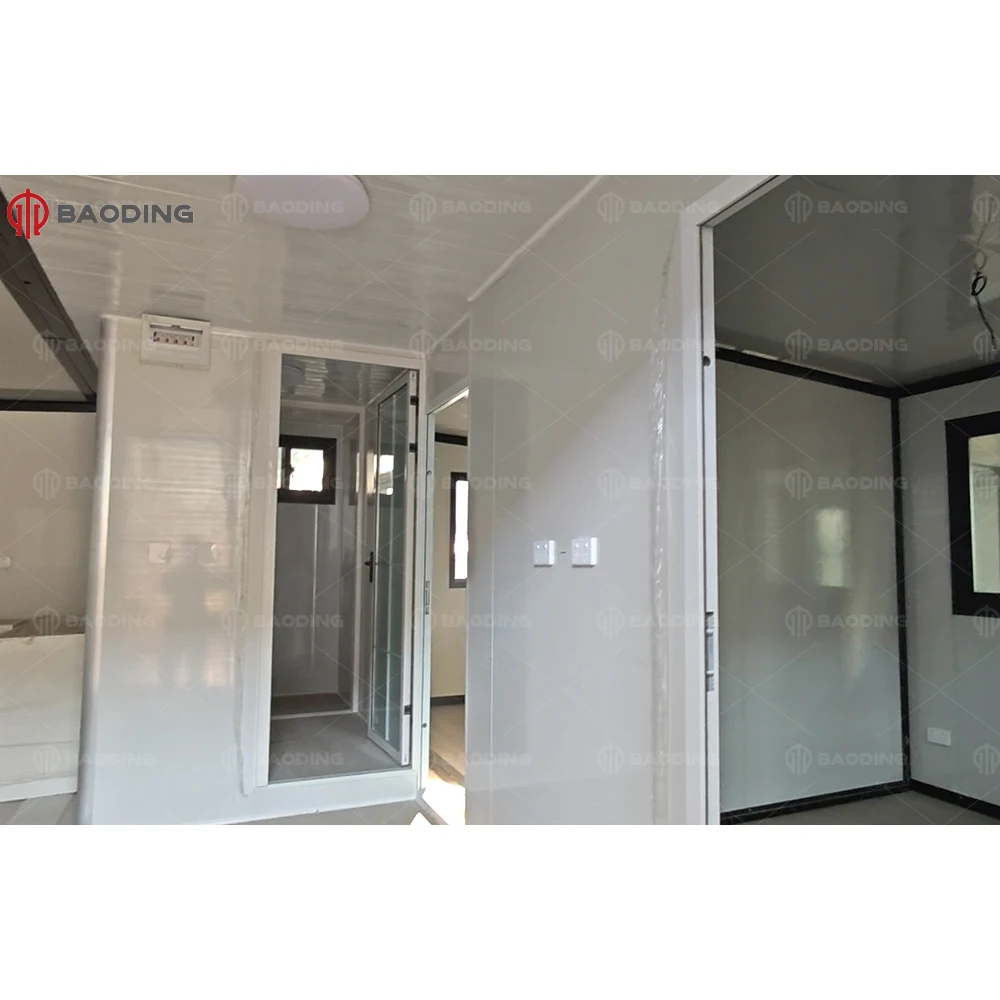 20ft Expandable Container Home with Balcony Mobile Portable Factory Prefab House 40 Ft Trailer Tiny Foldable Container House