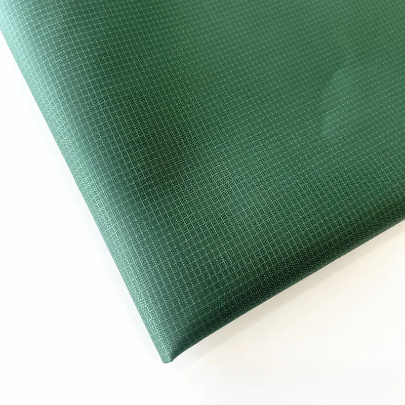 High quality 150D Oxford 100%polyester ripstop plaid blackout coated silver coating for outdoor tent car cover 100% black out