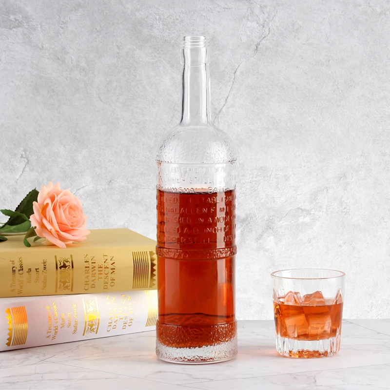 Wholesale  Best price  shandong custom 700ml glass bottles China factory for liquor   whisky