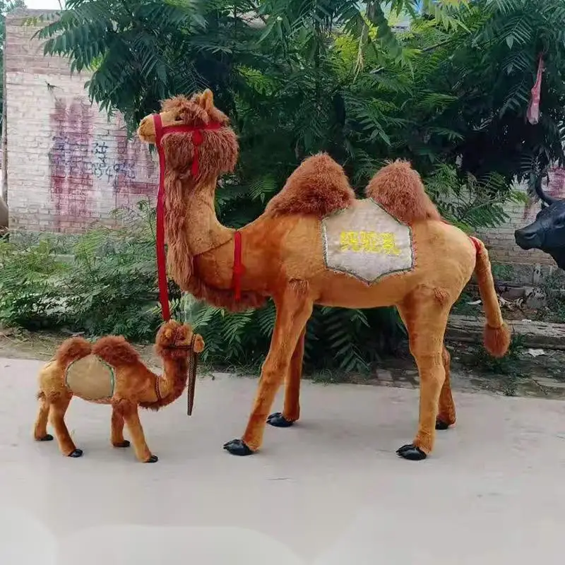 Shopping Mall Window Decoration Simulation  Camel Model Large Commercial Promotion Activities Event Decoration Camel Model