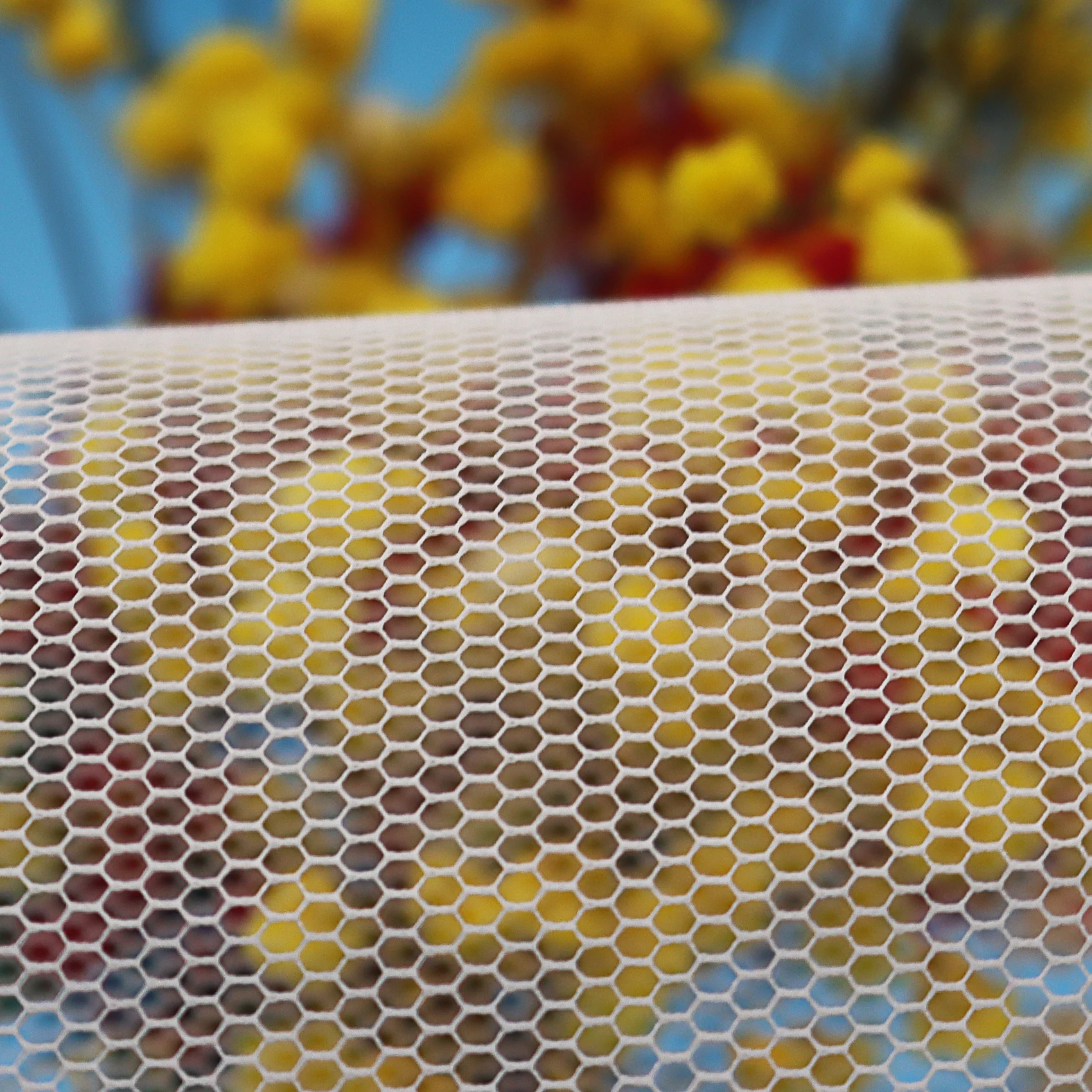 
100% Polyester PE 40D Micro Mosquito Net Soft Mesh Fabric for Kid Skirt Wedding Dress Wholesale 