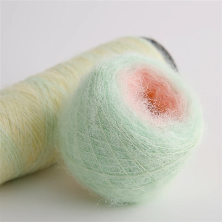 Knitable warm 3.3 gradient jet wool fancy yarn