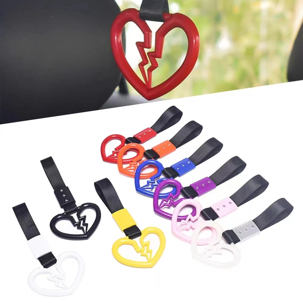 JDM Broken Heart Universal Car Trailer Hitch Decoration Hanging Ring for Cool Car Modification Style and Insurance Protection