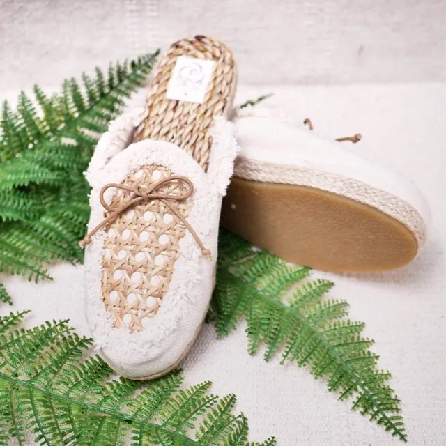 
Rattan Woven Mule Shoes Summer Fashion For Women Eco-friendly Handmade from Thailand 