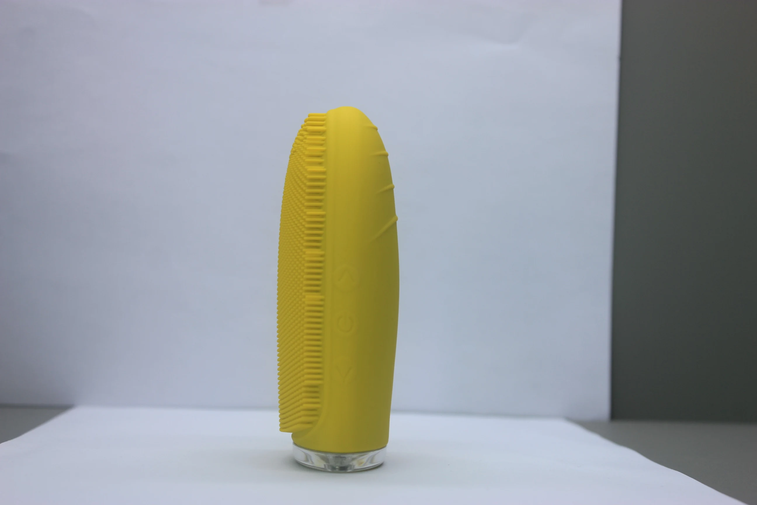 Custom Logo Mini Face Care Deep Clean Rechargeable USB Vibrating Facial Cleansing Brush Electric Silicone Facial Cleansing Brush