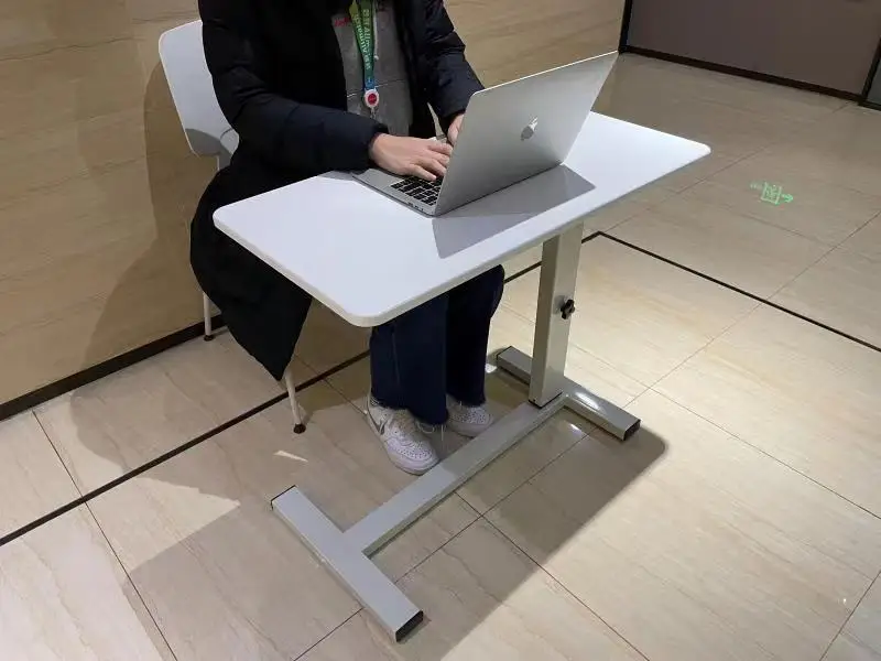 Efficient Height Adjustments: Pneumatic Lift Table for Smooth Workflows