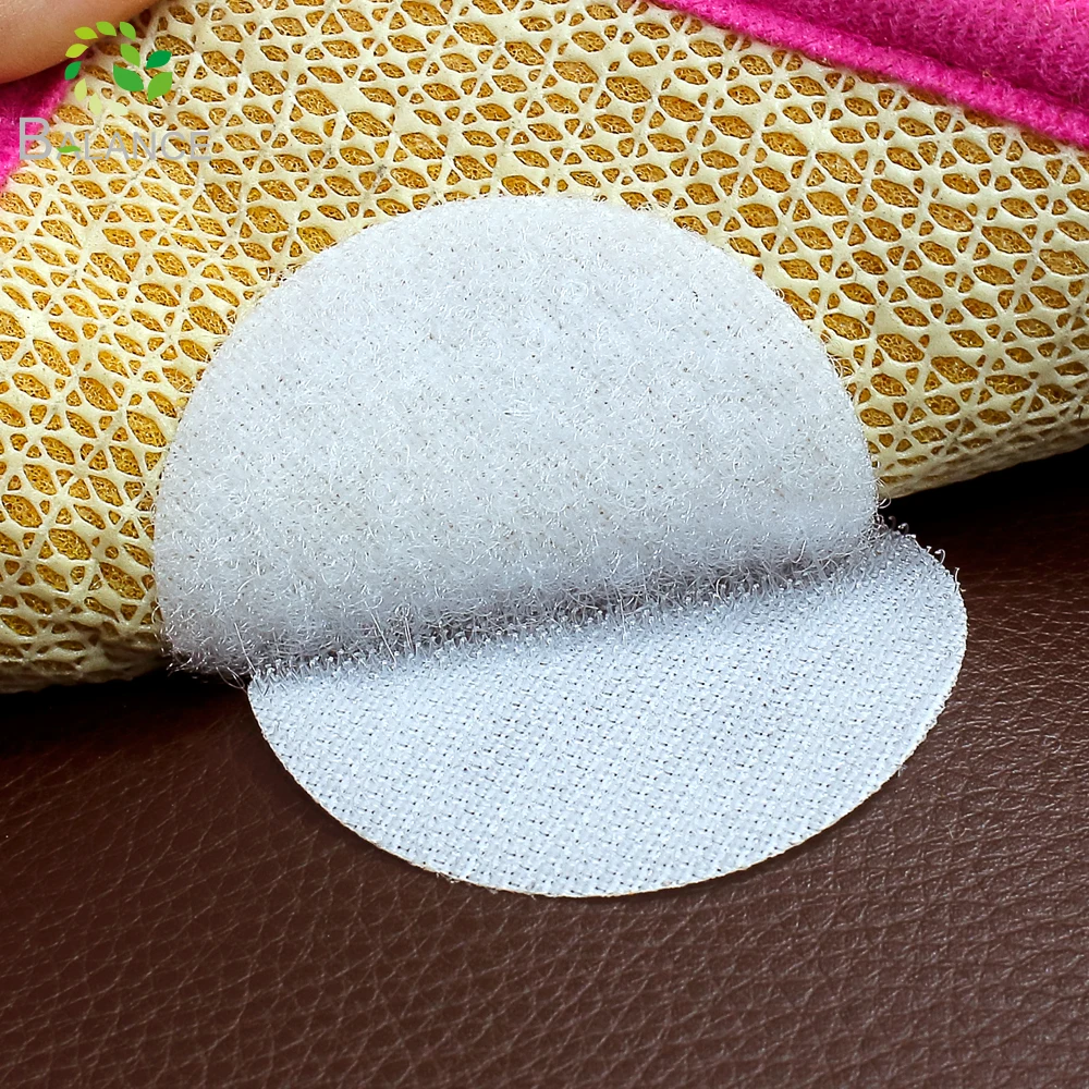 Self Adhesive Rug Gripper Hook Loop Tape Dots Heavy Duty Carpet Gripper Pad Mounting Tape