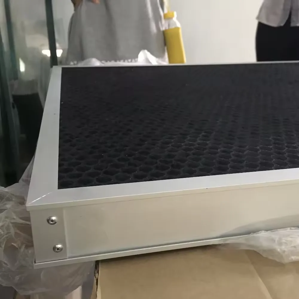 Aluminum Honeycomb Filter With Activated Carbon Coating Size 300x500mm ROHS Report