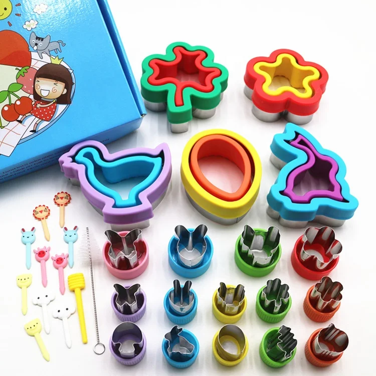 Metal Easter Sandwich Cutter and Sealer set for kids Chick Egg shape fruit vegetable cutting molds