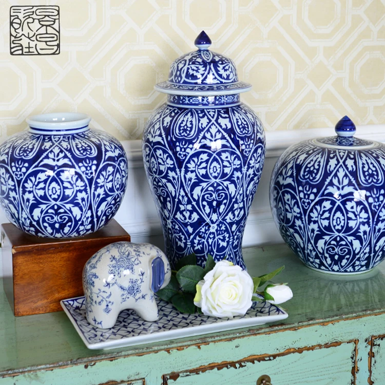 chinese home decorative porcelain fancy ceramic luxury antique modern design blue and white vase table lamp for hotel