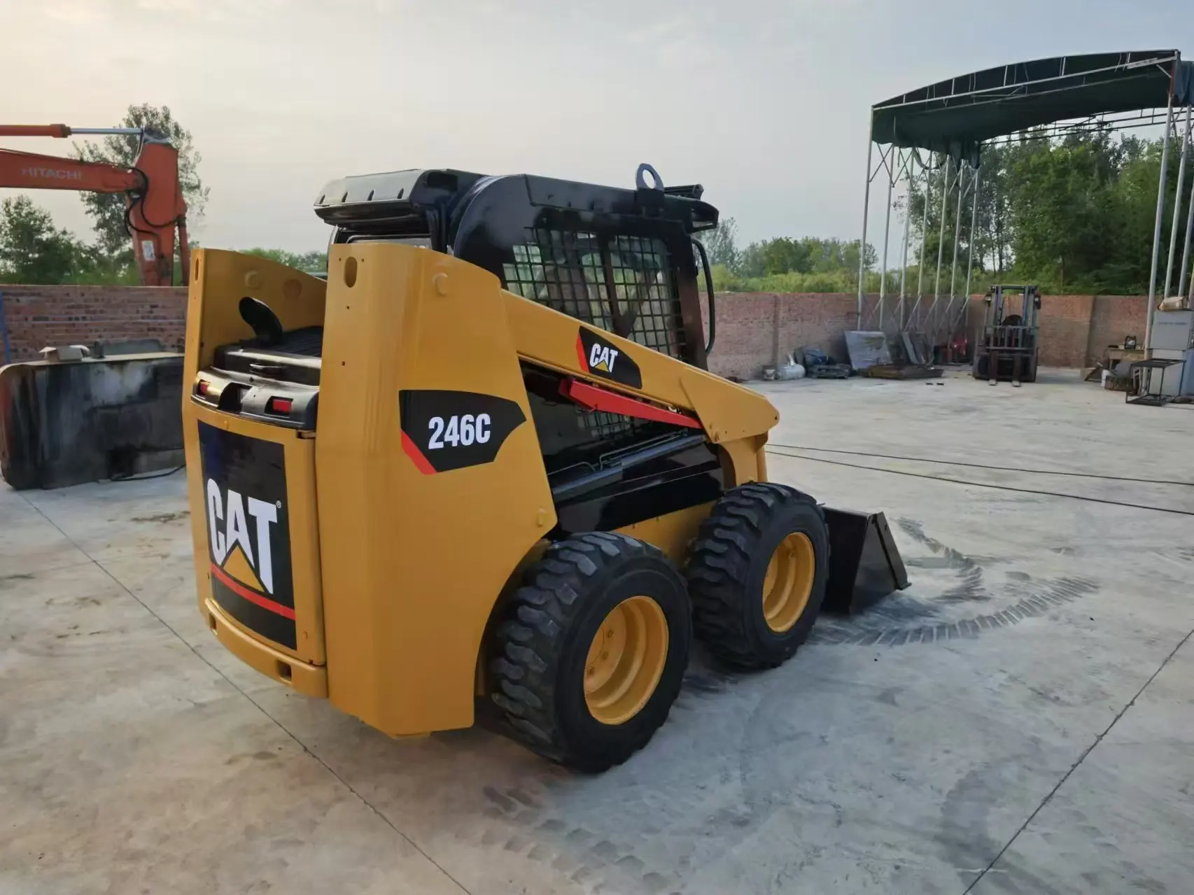 Original Japan Import Cheap Caterpillar CAT246 Wheel Mini Skid Steer Loader CAT246C Mini Loader Machine for cheap price