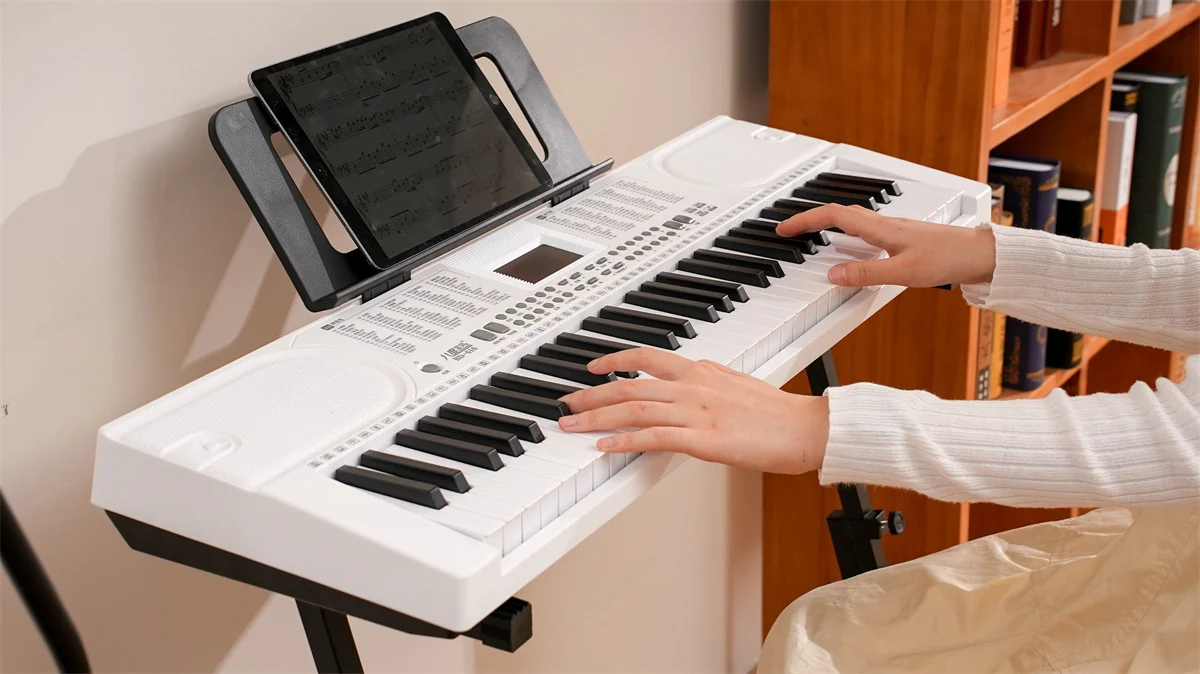 BADU MUSIC New design 61 keys digital keyboard piano instruments from China high quality beginners keyboard instruments on sale