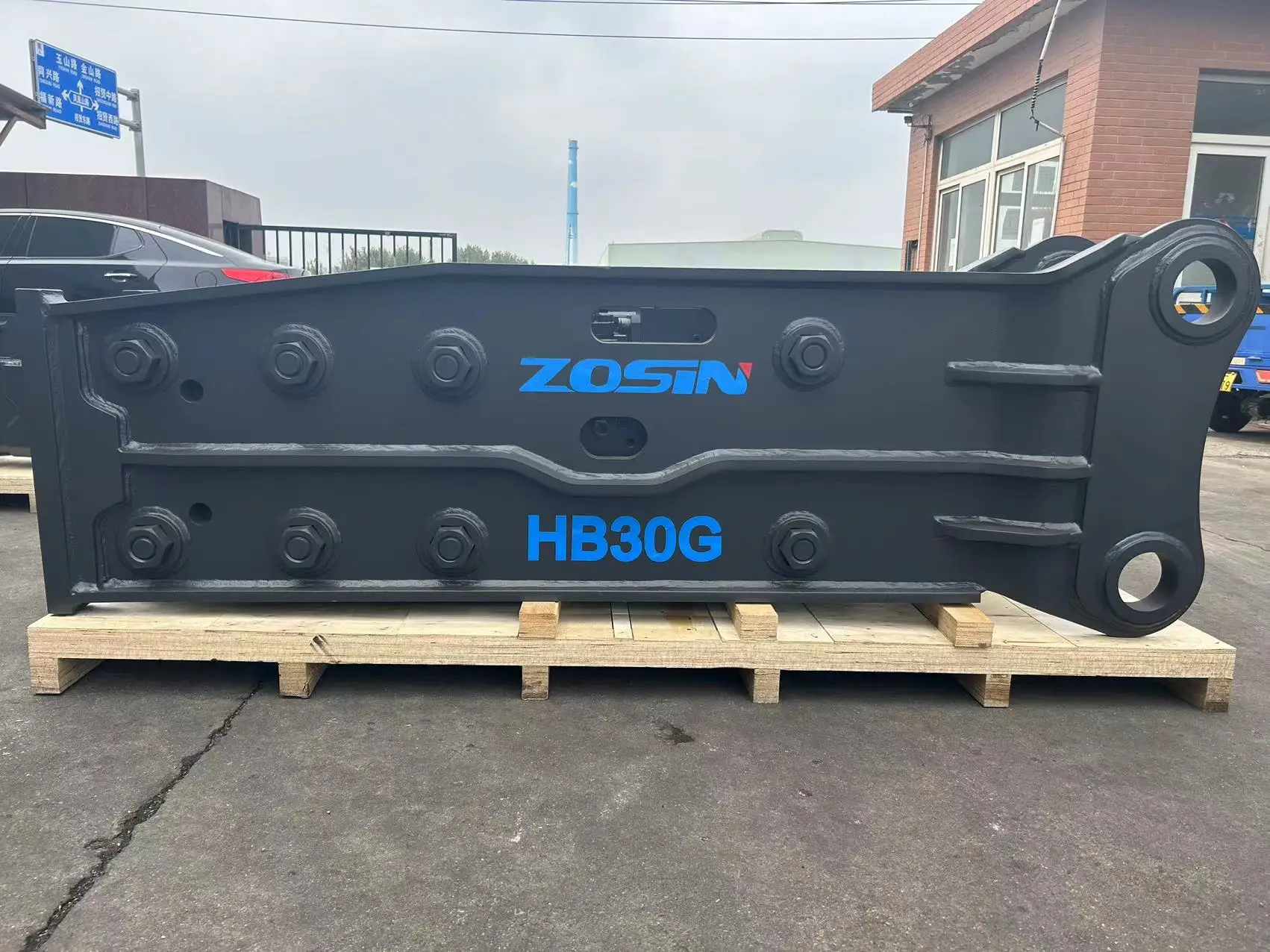 hydraulic excavator hammer with 68mm diameter chisels  Zosin 680 hydraulic breaker