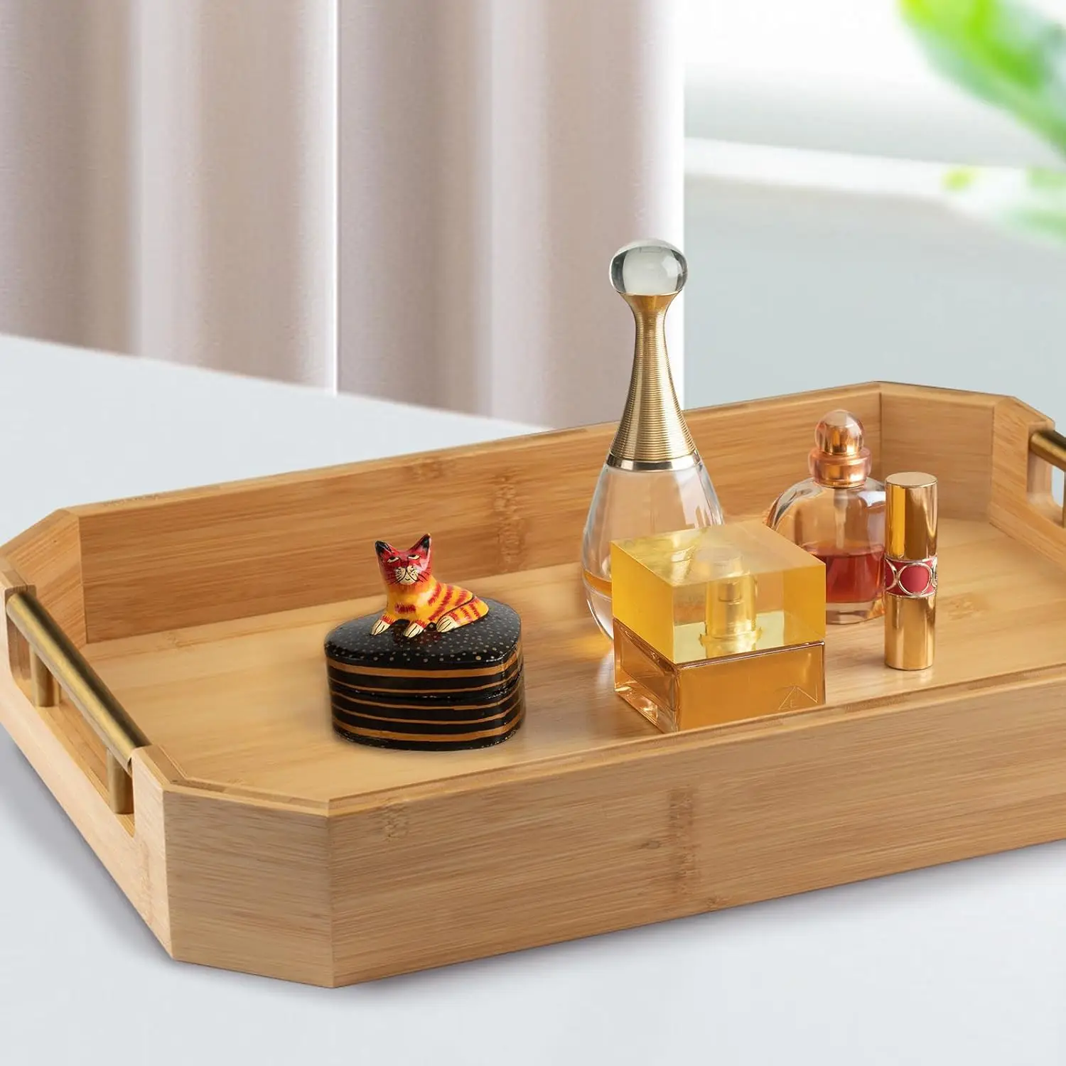 Custom bamboo wooden serving breakfast trays with ergonomic & aesthetic metal handles for milk coffee