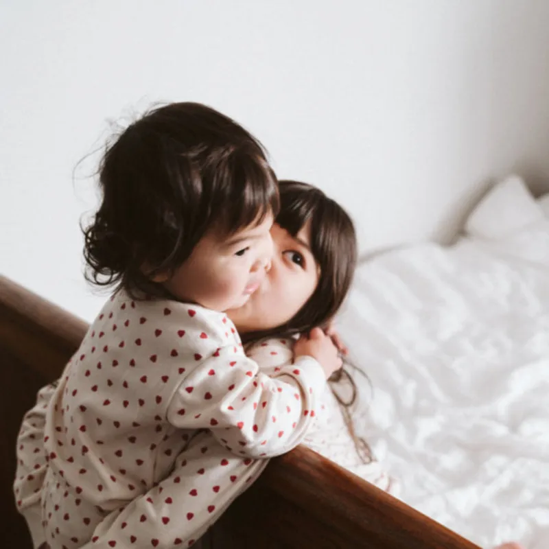 OEM Brand 100% Cotton Heart Print Baby Girls Pajama/ Kids Pyjama Clothing Set Nightwear 2 pcs sleeping clothes