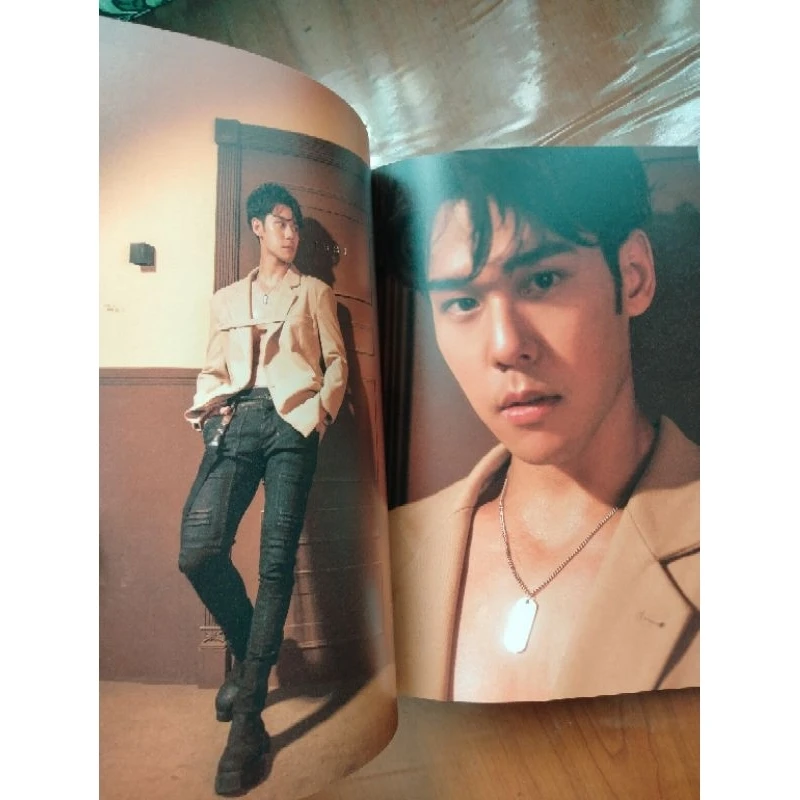 Best customizable photobook for your favorite star