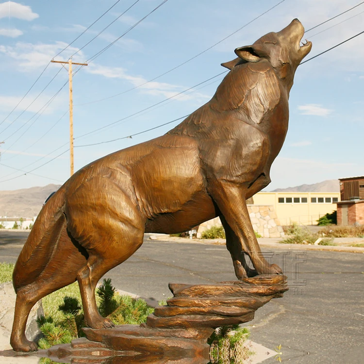 Outdoor Decoration Metal Craft Life Size Brass Bronze Wolf Sculpture