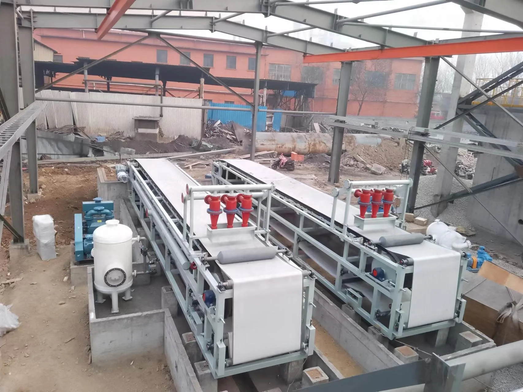 Mining Industry User Vacuum Belt Filter Operation Press Continuous Vacuum Belt Filtration System