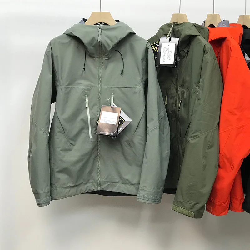 Unisex Plus Size Tactical Jacket Thin Hard Shell Waterproof Custom Brand Logo Jacket for Outdoor Zipper Closure