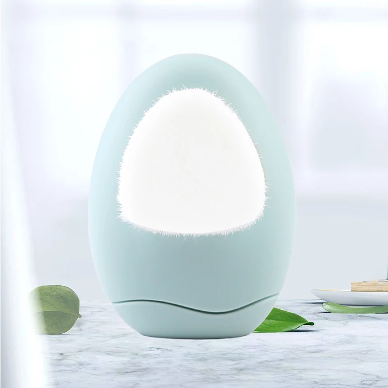 2022 cute mini makeup remover easy to use skin-friendly face brush