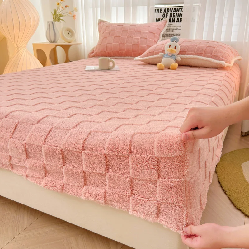 Thickened winter warm 3D flannel bed sheet mattress protective cover velvet fitted bedsheet